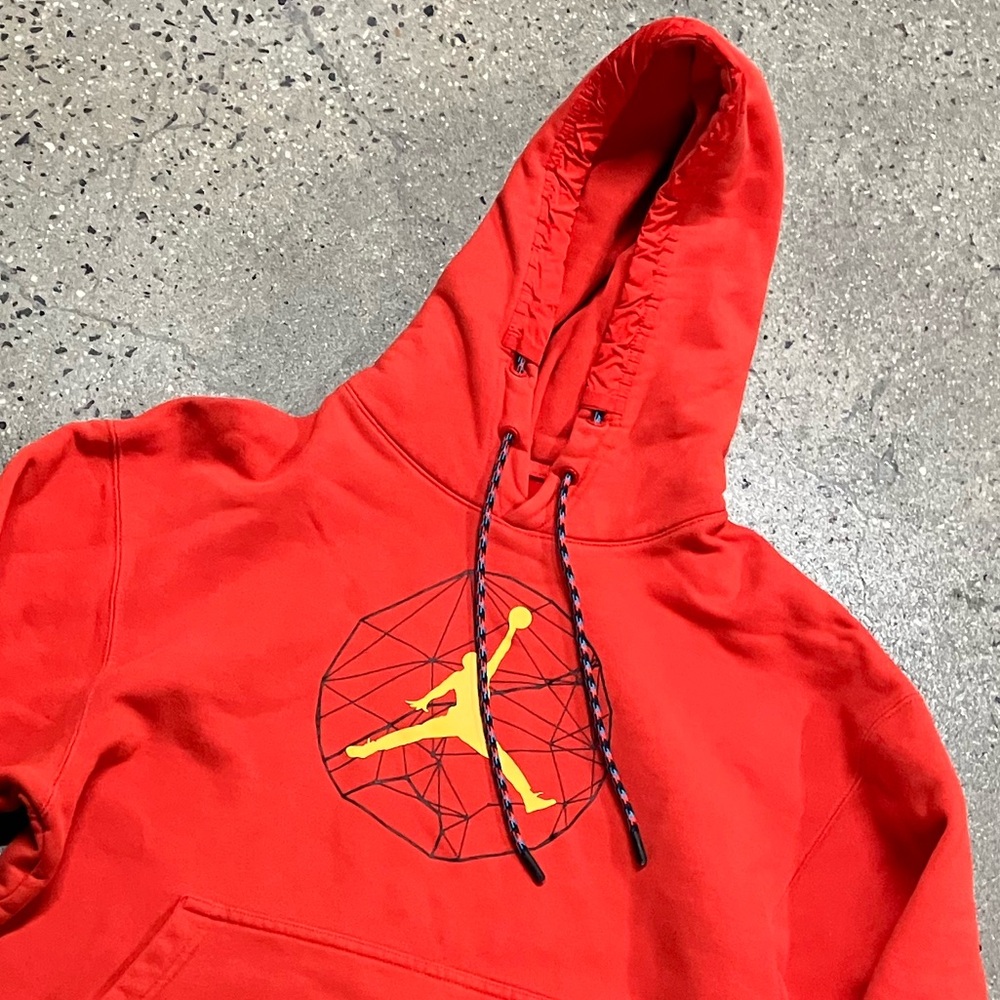 Nike Air Jordan Essentials Mountain Side Graphic Hoodie Large - Picture 15 of 16